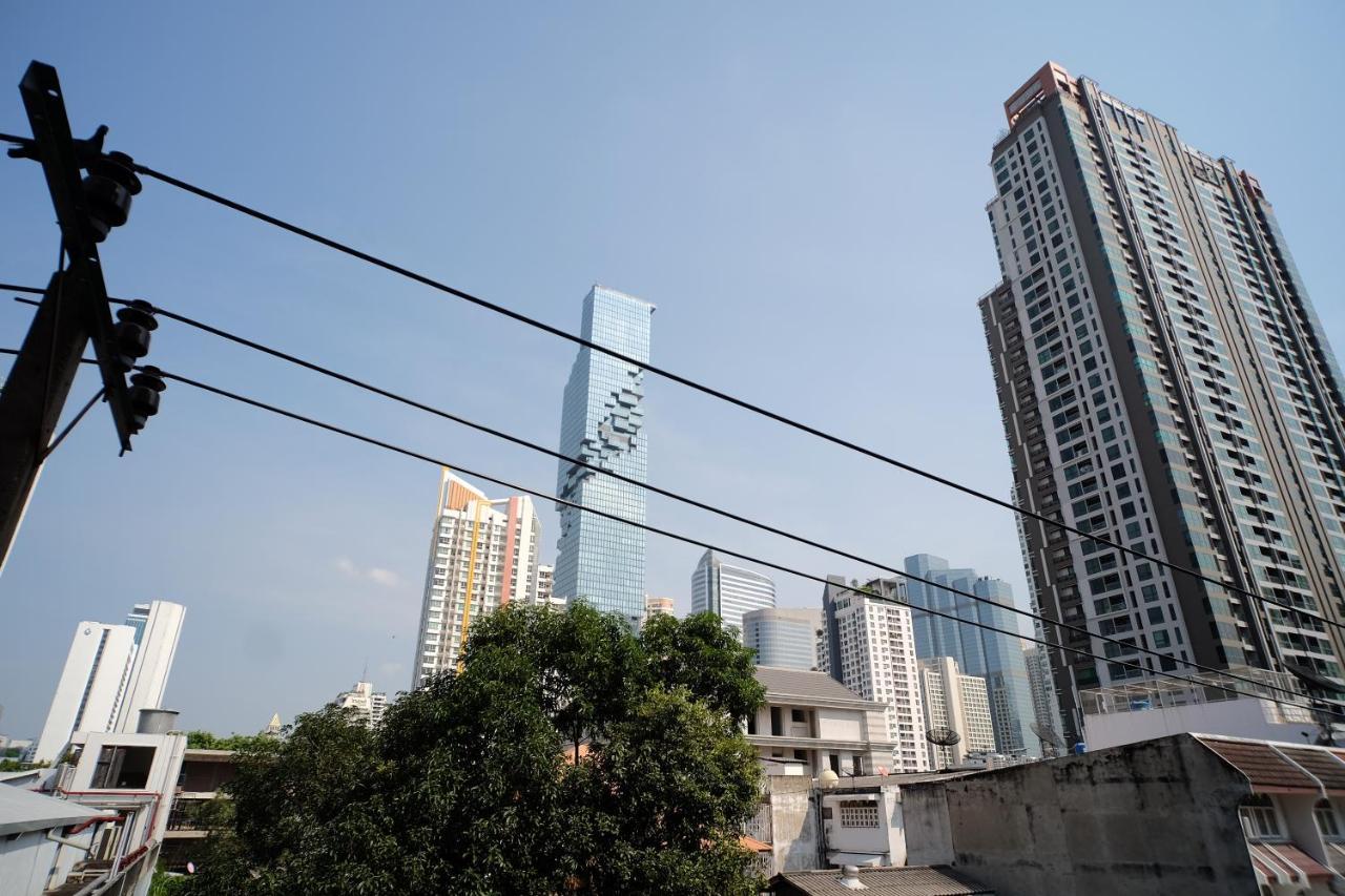 Baan Khun Pra Duplex Rm3 Bangkok Apartamento Exterior foto